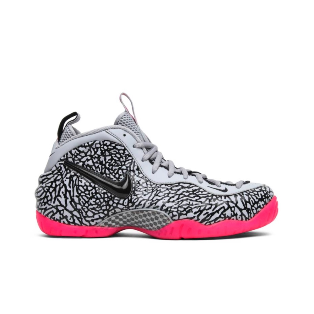 NIKE AIR FOAMPOSITES SIZE 6